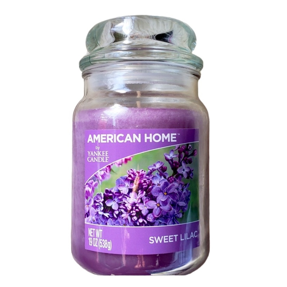Yankee Candle American Home in Sweet Lilac NWT